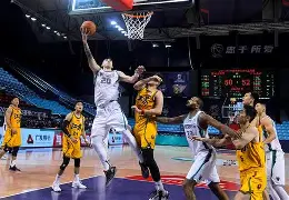 Jinnianhui官方- 刚刚！转会期山东男篮备战亚冠浙江队今晚遗憾出局，犹他爵士赛后状态回暖