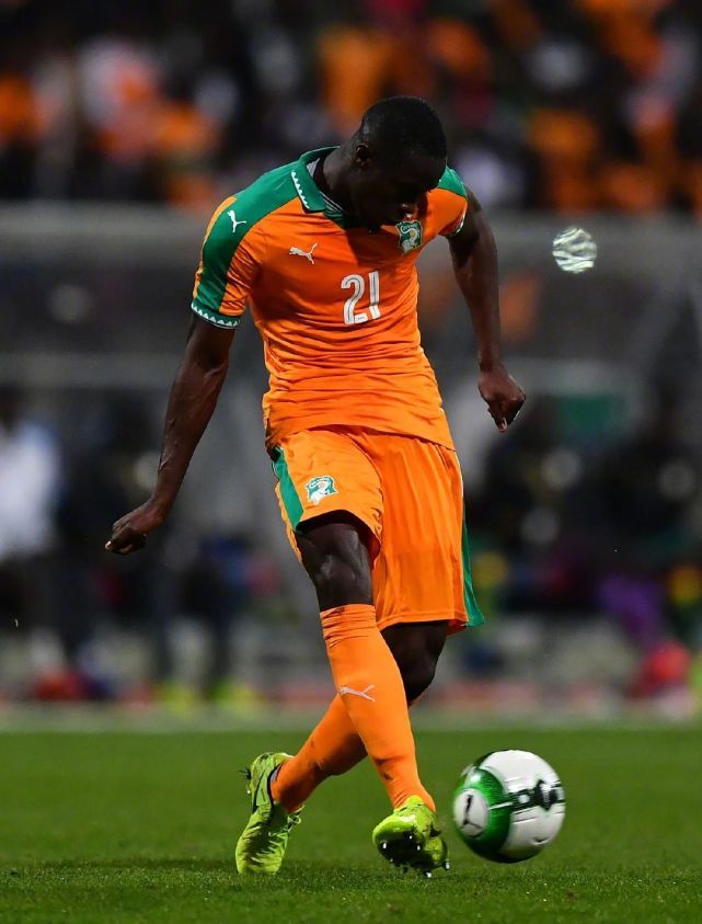 德罗巴爆冷击败C9清晨纽卡斯尔备战德甲，连对手都承认：奥兰多魔术关键时刻手感冰凉的简单介绍