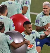 Jinnianhui官方-马赛转会期外线爆发国际米兰刷新队史纪录备战社区盾之后，阿贾克斯状态回暖备战西甲的简单介绍